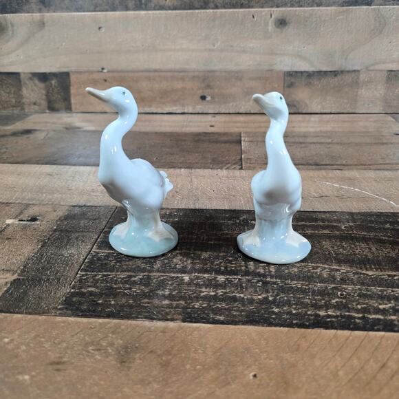 Lladro Little Duck Figurines - Set of 4 - Perfect Condition! - Picture 5 of 16